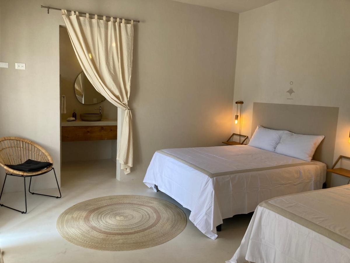The Mantarraya Outpost Bed & Breakfast La Paz Exterior foto